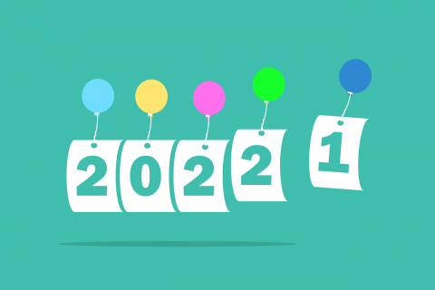 Imgage of 2022 replacing 2021 via balloons