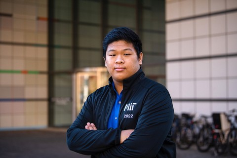 Headshot: David Li
