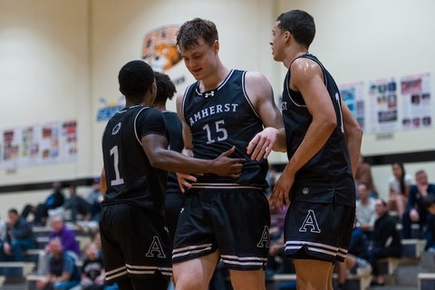 Basketball player huddle
