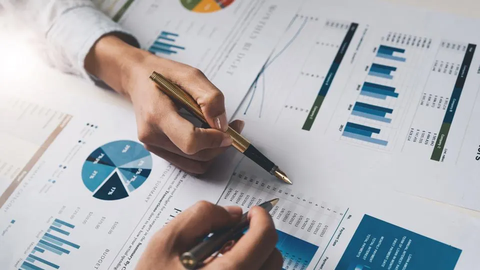 Why Pursue A Career In Finance? And What To Consider Before You Start