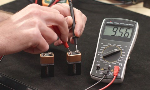 Electronics Foundations: Fundamentals