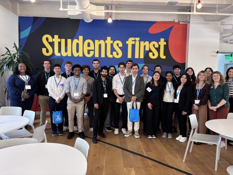 Handshake – Apply for Opportunities