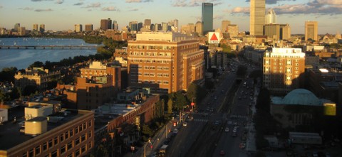 DIVERSITY, EQUITY & INCLUSION AT QUESTROM