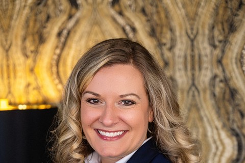Leah Brink, BankStar Financial